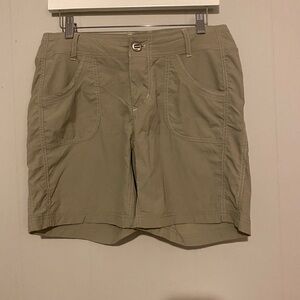 Kuhl Tan hiking Shorts Lightweight Versatile Design